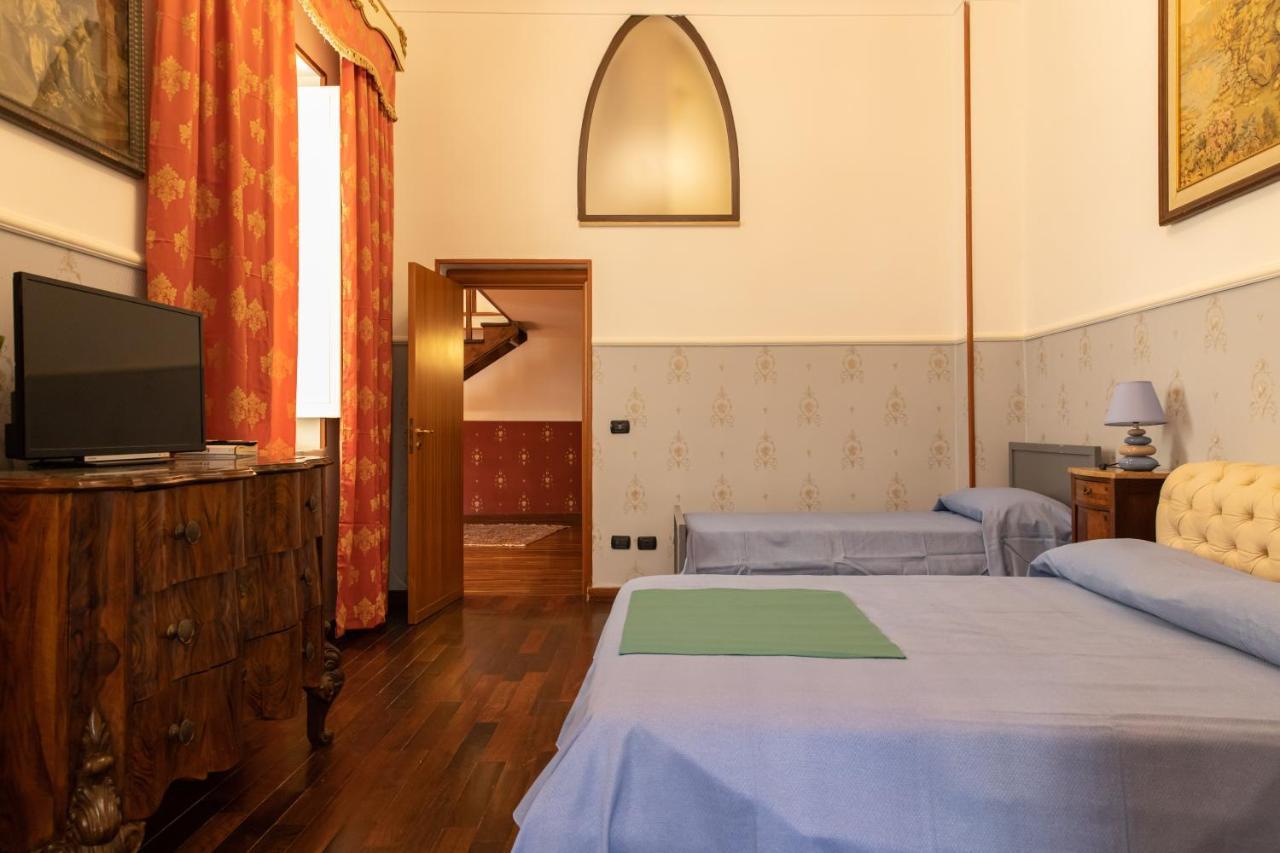 Appartement Domus Annabella à Naples Extérieur photo